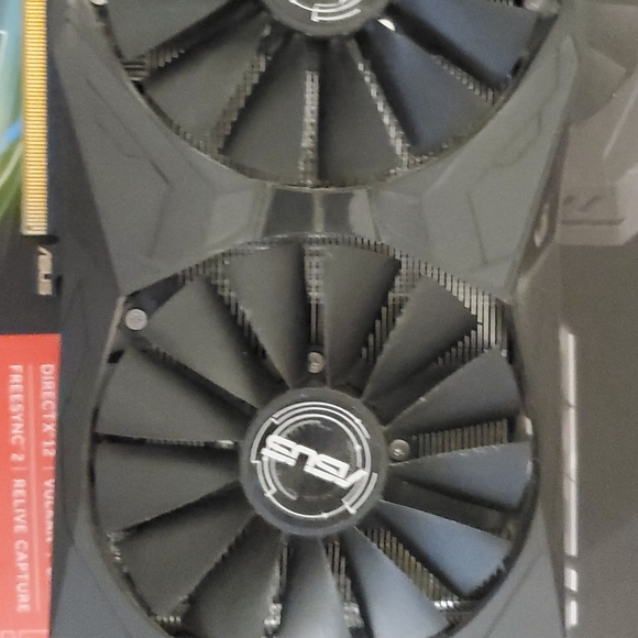Asus stric rx570 4gb - Picture 3 of 4